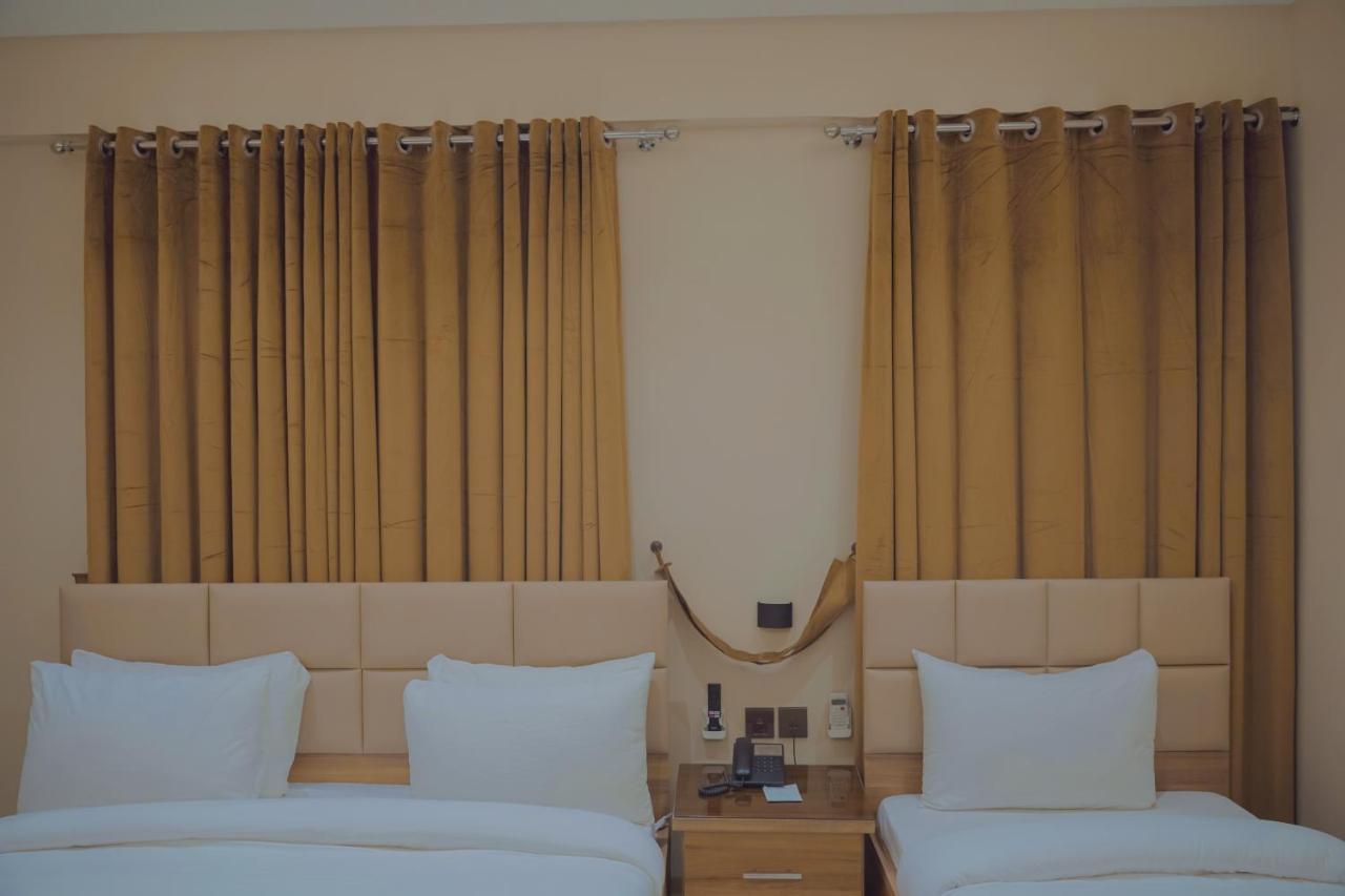 Hotel Pearl Inn Карачи Экстерьер фото